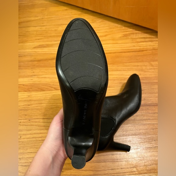 Black heel booties - Picture 3 of 4